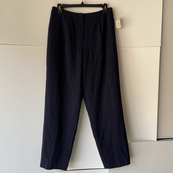 NWT! ($108) Women's Petite Navy Pleated Pants Trouser Relaxed Fit 100% Wool, 10P - Picture 10 of 11